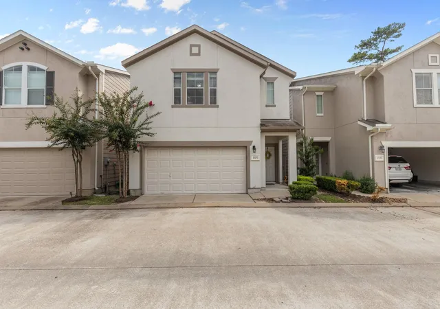 Photo 1 of Single family home for sale at 10051 Fallen Woods Dr, Houston, TX 77080 | MLS# 25129528 | Listing updated on 2026-09-16