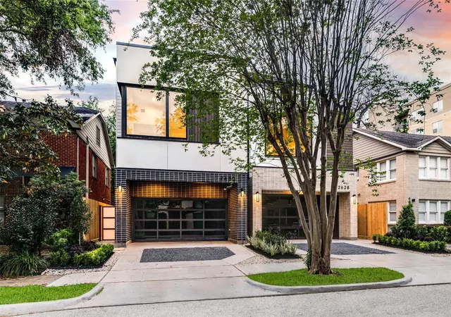 1st image of 2630 Peckham St, Houston, TX 77098 | MLS# 86324183