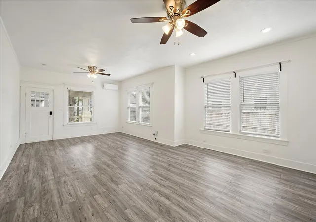 Homes for sale in Houston, TX | 1109 Gargan St, Houston, TX 77009 | MLS# 55091523
