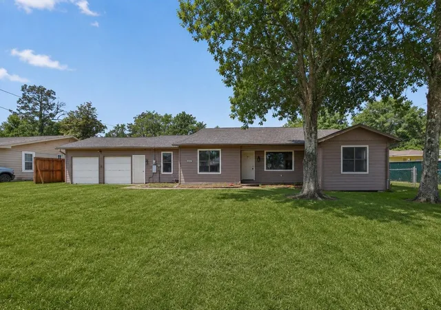 1st image of 217 N Holly Ave, Cleveland, TX 77327 | MLS# 89337911