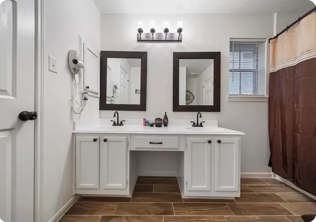 Photo 4 of Single family home for sale at 7326 Foxport Ln, Humble, TX 77338 | MLS# 32854090 | Listing updated on 2026-09-03
