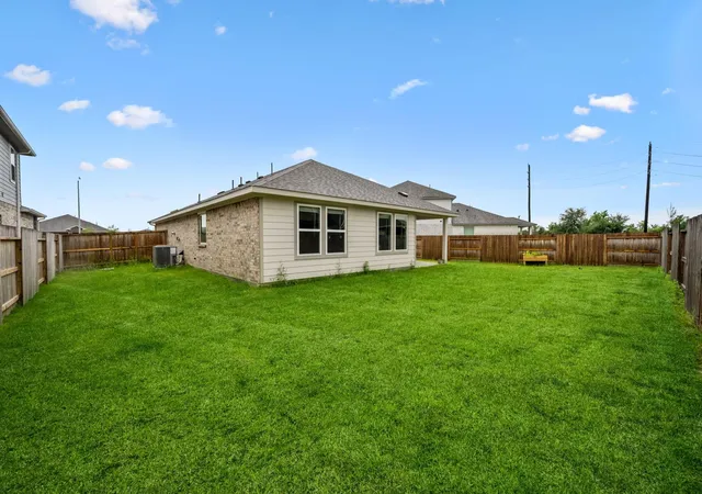 24th image of 12007 Rushing Ridge Dr, Baytown, TX 77523 | MLS# 35796112
