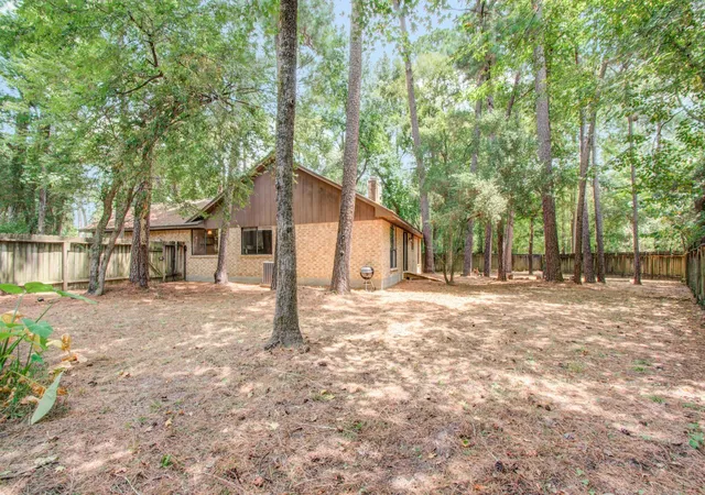 Photo 44 of Single family home for sale at 19 Tremont Woods Ct, The Woodlands, TX 77381 | MLS# 93233262 | Listing updated on 2026-09-06