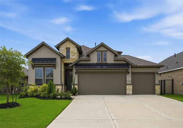 1st image of 2512 Seneca Lake Dr, La Marque, TX 77568 | MLS# 79133306