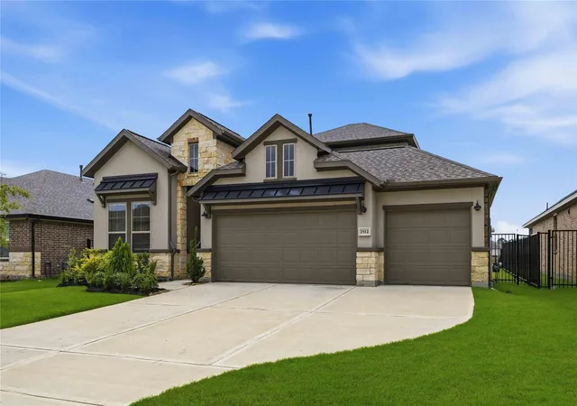 2nd image of 2512 Seneca Lake Dr, La Marque, TX 77568 | MLS# 79133306