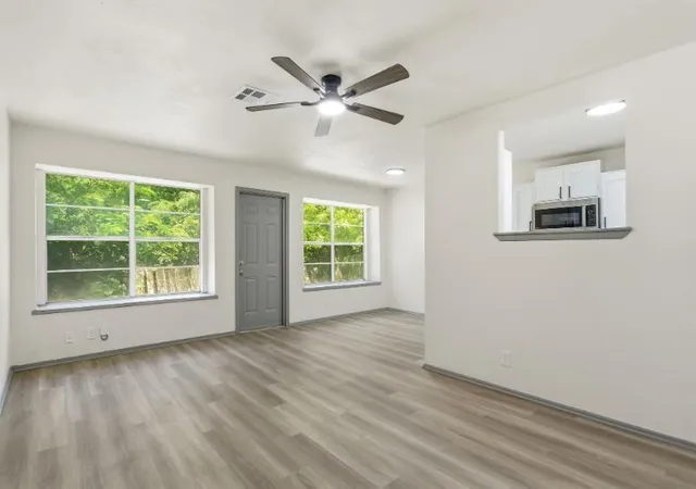 5th image of 5222 Charolais Dr, San Antonio, TX 78247 | MLS# 31789225