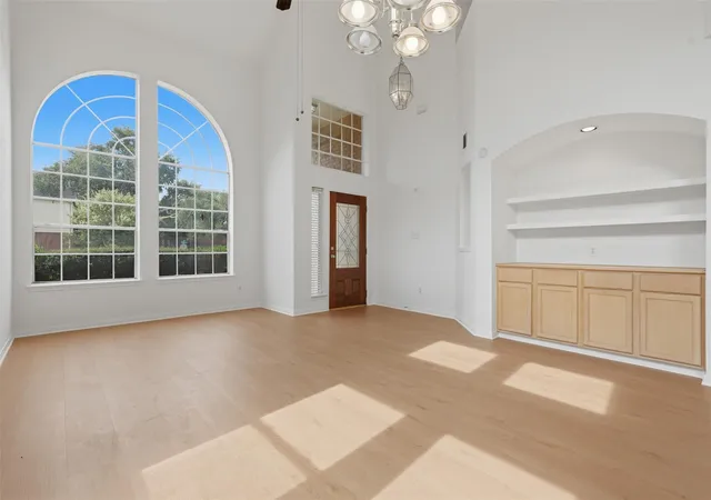Photo 4 of Single family home for sale at 16622 Stoneside Dr, Houston, TX 77095 | MLS# 86273216 | Listing updated on 2026-09-17