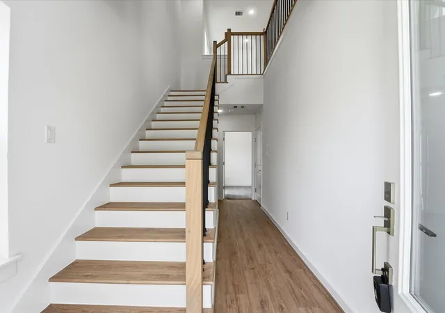 Photo 4 of Single family home for sale at 7453 Lasalette St, Houston, TX 77021 | MLS# 78886604 | Listing updated on 2026-07-18