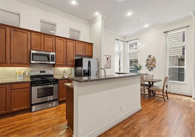 5th image of 2823 Sherwin St, Houston, TX 77007 | MLS# 39917464