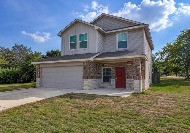Homes for sale in Uhland, TX | 218 Harvest Creek Dr, Uhland, TX 78640 | MLS# 54637285