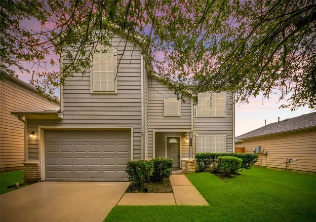 Photo 1 of Single family home for sale at 915 Grand Plains Dr, Houston, TX 77090 | MLS# 66735757 | Listing updated on 2026-08-28