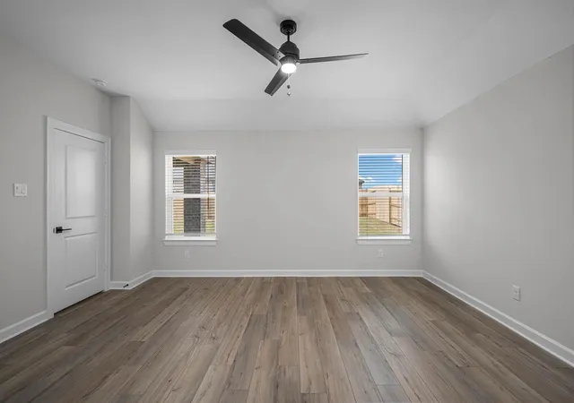 Photo 3 of Single family home for sale at 1927 June Lake Ln, Rosharon, TX 77583 | MLS# 73078760 | Listing updated on 2026-08-18