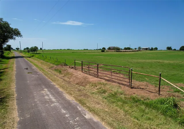 image of Tract 2 Cr 419, Bremond, TX 76629 | MLS# 88784352