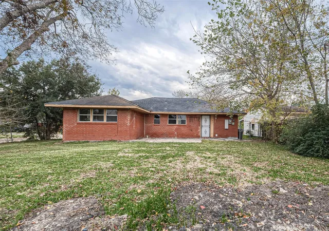 14th image of 11615 Duane St, Houston, TX 77047 | MLS# 79151478