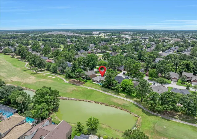 Photo 3 of Single family home for sale at 18510 Bluewater Cvs Dr, Humble, TX 77346 | MLS# 70503362 | Listing updated on 2026-09-19