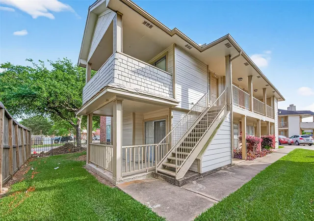 4th image of 11500 Mdw Ln, Houston, TX 77477