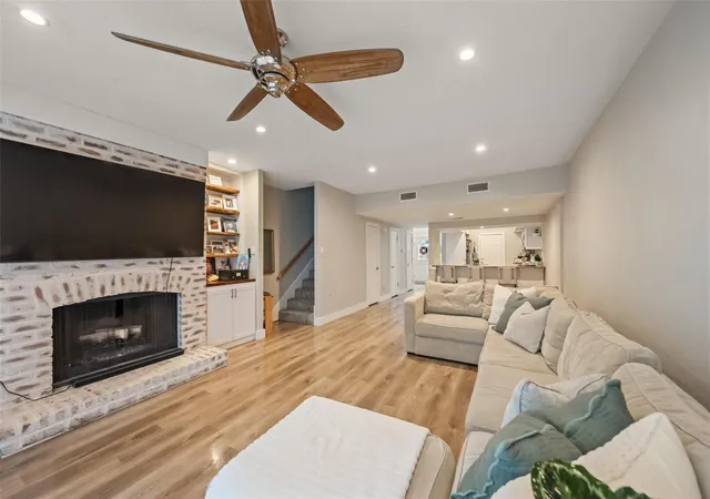Photo 4 of Townhouse for sale at 2019 Lakewood Ct, Willis, TX 77318 | MLS# 19549779 | Listing updated on 2026-08-25