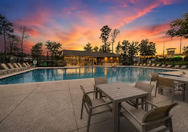 3rd image of 2544 Westslope Dr, Conroe, TX 77384 | MLS# 66033373