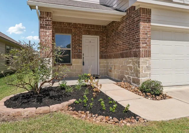 Photo 2 of Single family home for sale at 9862 Glen Brk Ln, Magnolia, TX 77354 | MLS# 75617693 | Listing updated on 2026-09-15