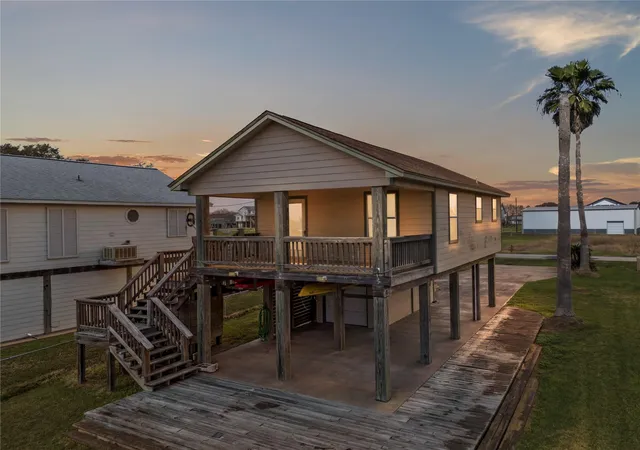 1st image of 1963 County Road 291, Bay City, TX 77414 | MLS# 79769878
