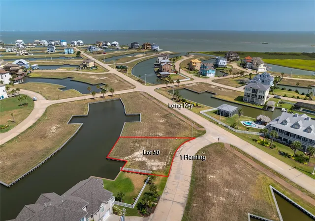 2nd image of 1 Fleming, Hitchcock, TX 77563 | MLS# 80269854