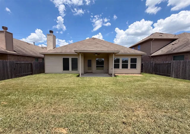 Photo 4 of Single family home for sale at 4511 Fenway Park Way, Spring, TX 77389 | MLS# 15645079 | Listing updated on 2026-09-10