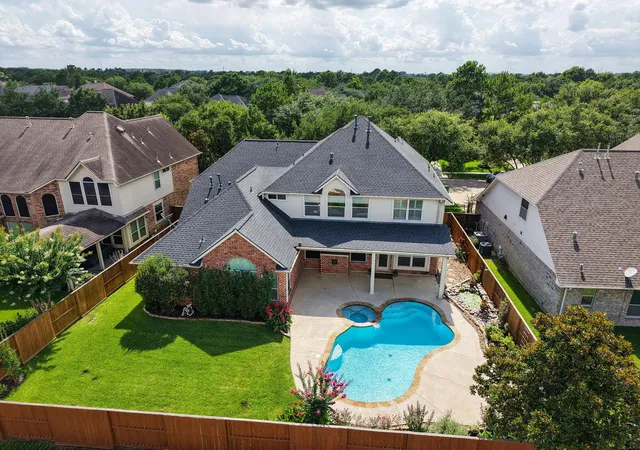Photo 2 of Single family home for sale at 10222 Birchline Dr, Spring, TX 77379 | MLS# 69297472 | Listing updated on 2026-09-15