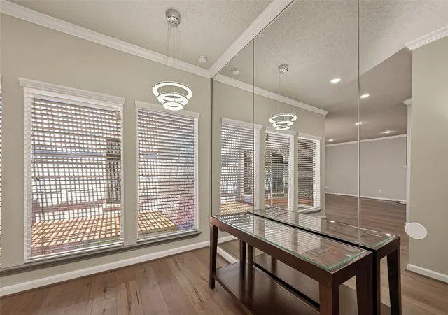 Photo 4 of Townhouse for sale at 4024 Breakwood Dr, Houston, TX 77025 | MLS# 25034179 | Listing updated on 2026-08-28