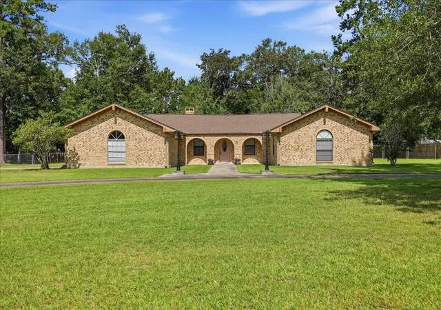 Homes for sale in Lumberton, TX | 35 Taft Ave, Lumberton, TX 77657 | MLS# 37918307