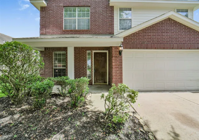 Photo 3 of Sale Pending at 17326 Danbury Brg Dr, Houston, TX 77095 | MLS# 78839692 | Listing updated on 2026-09-11
