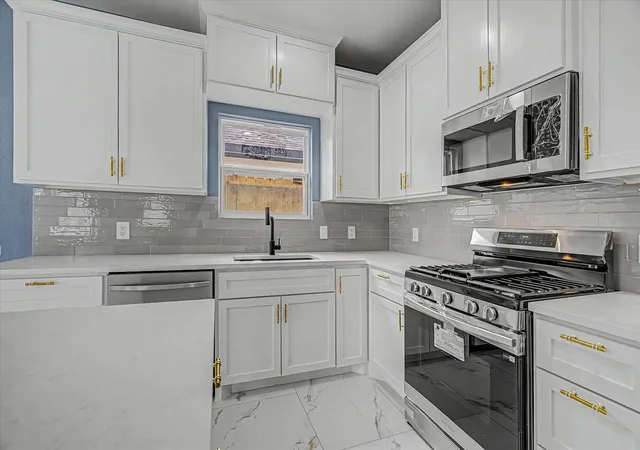Photo 4 of Single family home for sale at 5919 Rietta St, Houston, TX 77016 | MLS# 98994361 | Listing updated on 2026-08-30