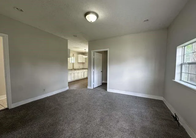 Photo 3 of Sale Pending at 4520 Falls St, Houston, TX 77026 | MLS# 20747160 | Listing updated on 2026-07-04