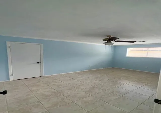 17th image of 2023 Westlake Rd, Houston, TX 77062 | MLS# 81205778