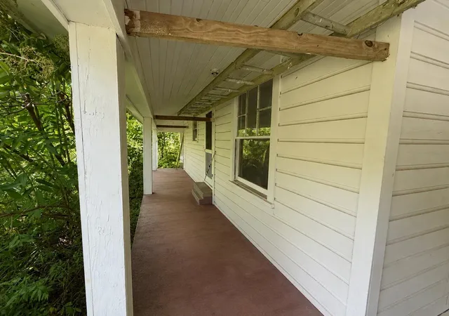 5th image of 1912 S Wheeler St, Jasper, TX 75951 | MLS# 86004354