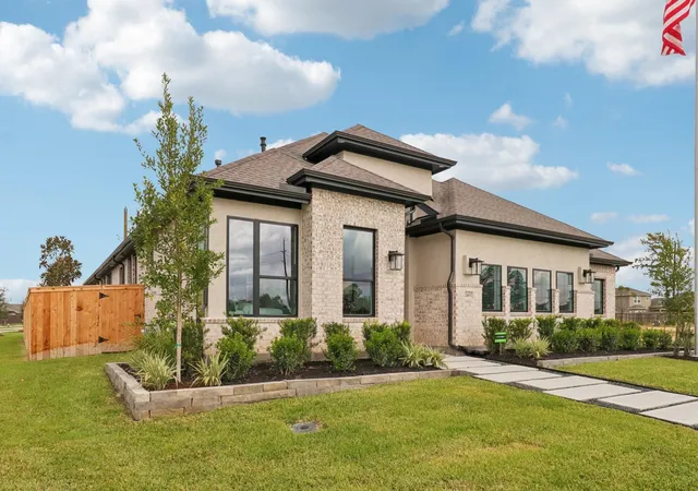 2nd image of 111 Rosa Peace Ter, Willis, TX 77318 | MLS# 58611441