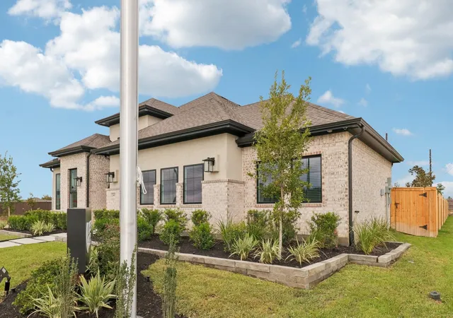 3rd image of 111 Rosa Peace Ter, Willis, TX 77318 | MLS# 58611441