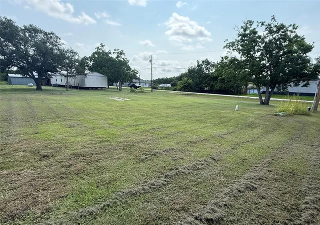 Photo 3 of Land for sale at 000 N Belt St, Brazoria, TX 77422 | MLS# 52449086 | Listing updated on 2026-06-26