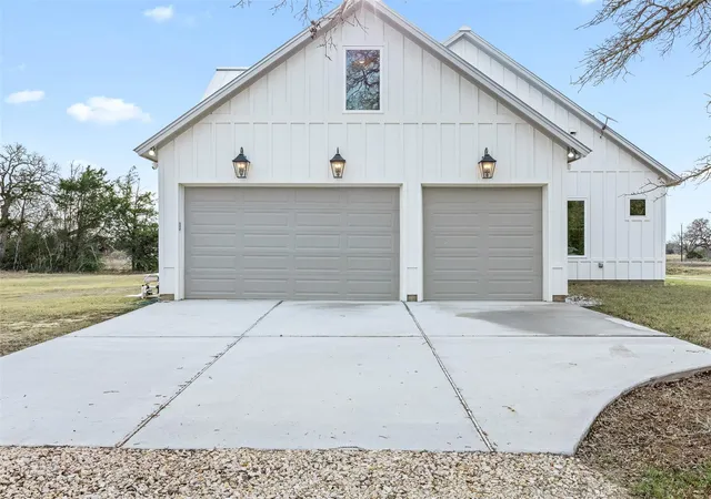 Photo 3 of Land for sale at 4991 Schott Rd, Ledbetter, TX 78946 | MLS# 77248978 | Listing updated on 2026-08-31