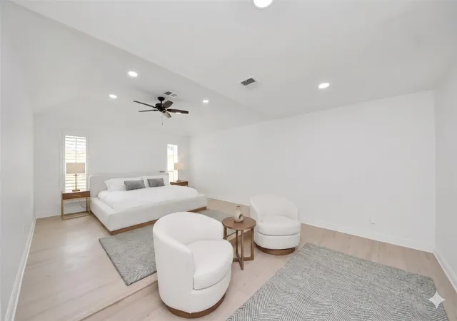 4th image of 11906 Pebble Rock Dr, Houston, TX 77077 | MLS# 16207958