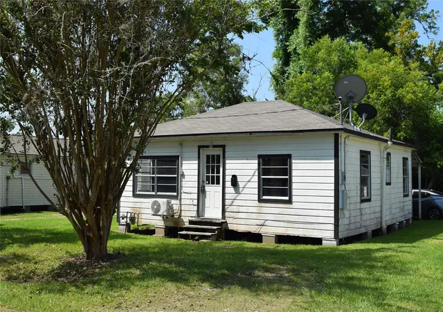 1st image of 507 Peach Street, Sweeny, TX 77480 | MLS# 86156721