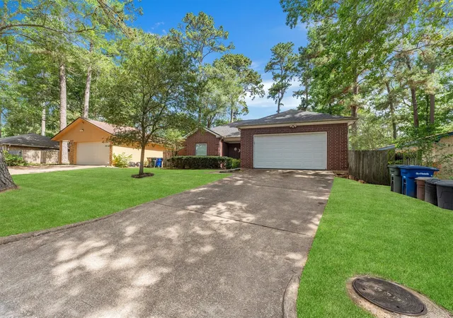 Homes for sale in Huntsville, TX | 3003 Brook Dr, Huntsville, TX 77340 | MLS# 53670983