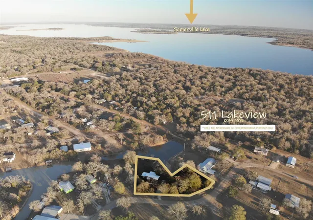 Homes for sale in Somerville, TX | 515 Lakeview Ln, Somerville, TX 77879 | MLS# 71259157