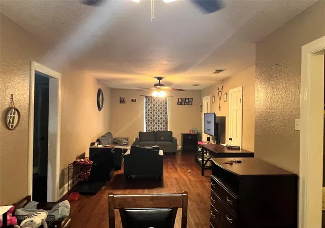 Photo 4 of Multi family home for sale at 1124 47th Street, Galveston, TX 77551 | MLS# 95254084 | Listing updated on 2026-08-03