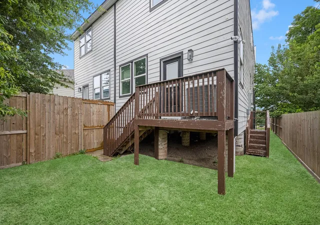 2nd image of 5020 Sayers St, Houston, TX 77026 | MLS# 57632018