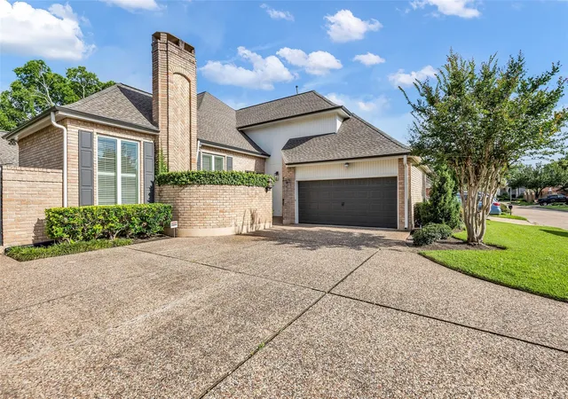 Homes for sale in Houston, TX | 1246 Trace Dr, Houston, TX 77077 | MLS# 50245050