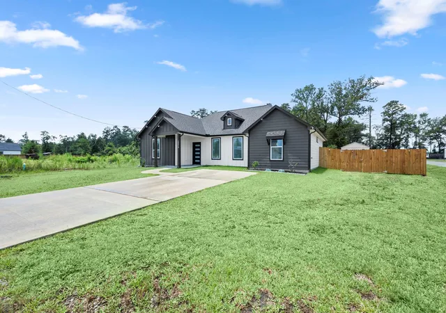 Photo 3 of Single family home for sale at 30919 Brown Pine St, Huffman, TX 77336 | MLS# 20014045 | Listing updated on 2026-08-27