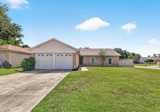 Homes for sale in Houston, TX | 11202 Fleur Dr, Houston, TX 77065 | MLS# 10853910