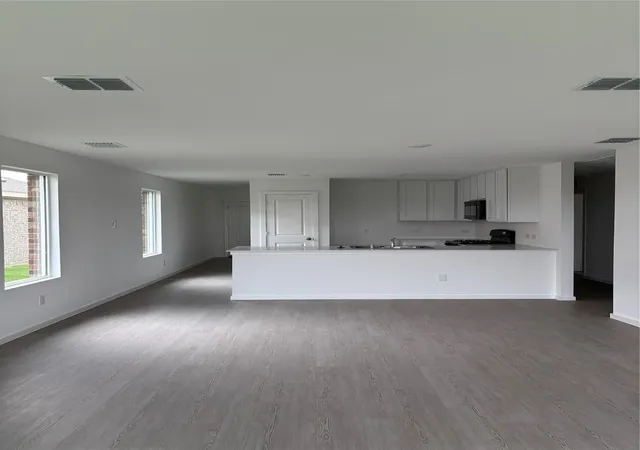 4th image of 13335 Wind Field Dr, Montgomery, TX 77316 | MLS# 80168222