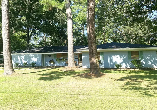 5th image of 1302 Shadybrook Ln, Lufkin, TX 75904 | MLS# 65662072