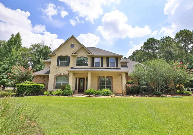 Photo 2 of Single family home for sale at 12210 Hallowed Oaks, Magnolia, TX 77354 | MLS# 95376371 | Listing updated on 2026-09-14